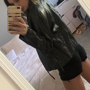 Leather jacket kids large (fits like adult small)